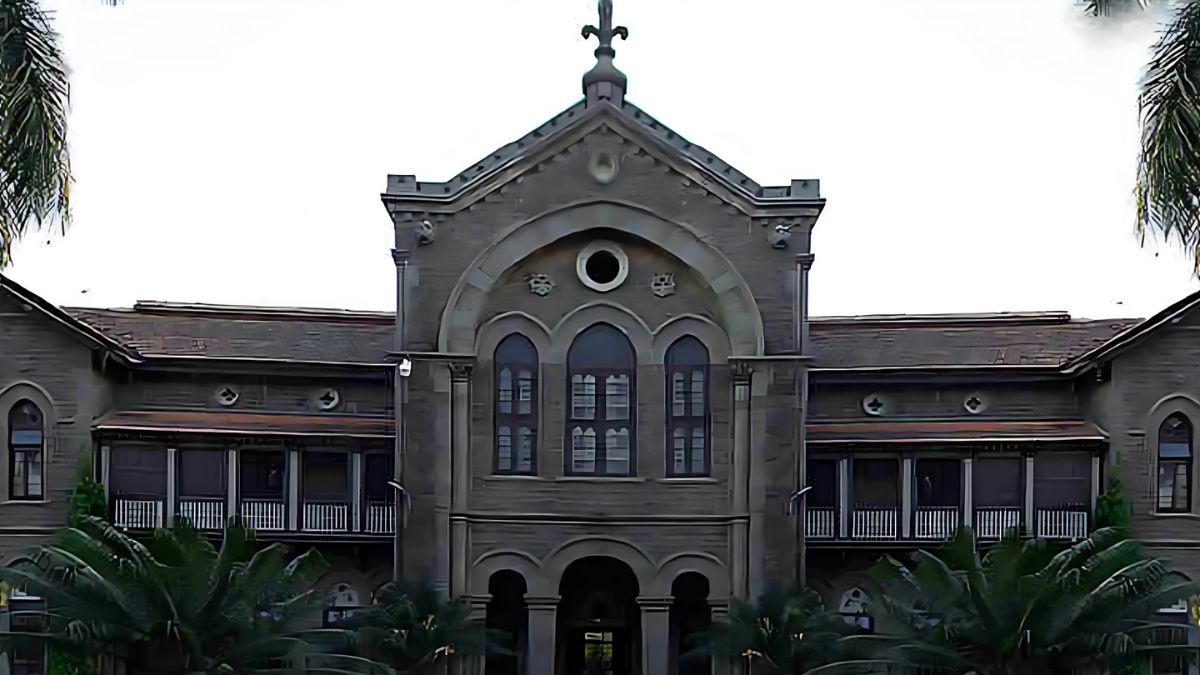 Fergusson Junior College Tops FYJC 2025 Epic Cutoffs Science