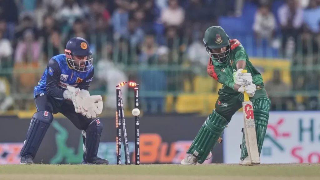 Khettarama’s Unpredictable Magic: How Sri Lanka’s Spin Mastery Crushed Bangladesh in a Record-Breaking ODI Collapse