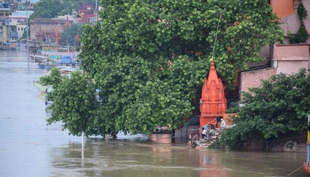 Rising Ganga River Levels in Varanasi