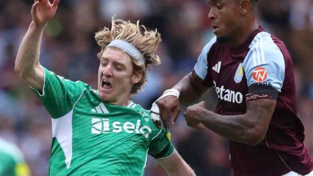 Brilliant Battle: Newcastle Hold Aston Villa 0-0 After Konsa Red Card in Premier League Opener