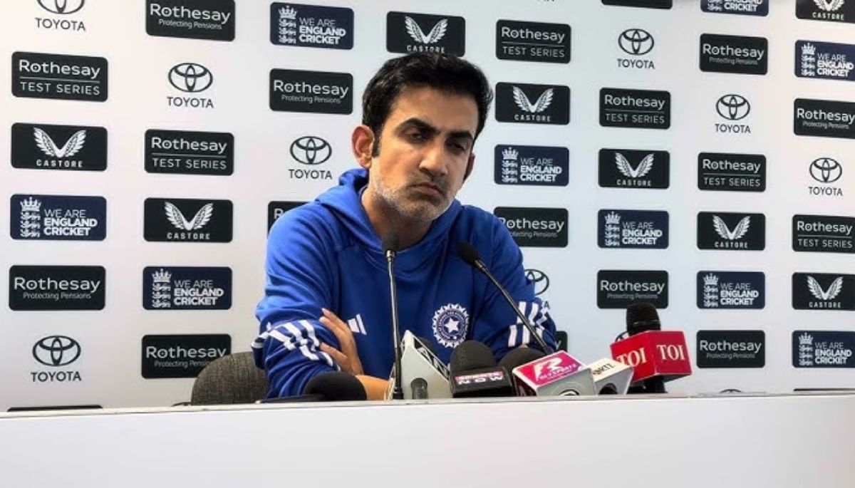 Gautam Gambhir’s Epic Reaction to Siraj’s Costly Blunder in 2025 Trophy Clash