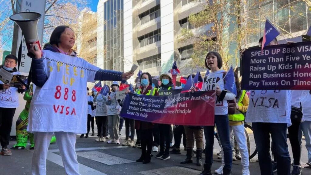 Australia's Anti-Immigration Rallies: 8,000 Unite Strong