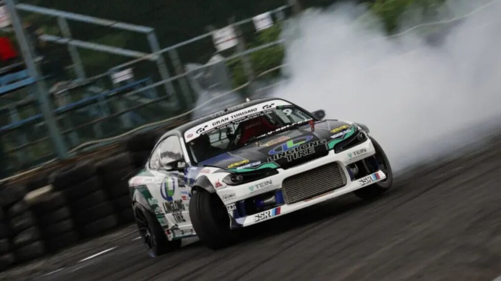 Japan Tourism Boom: Experiential Tours, Drift Racing & Bar Crawls Drive Record Visitors
