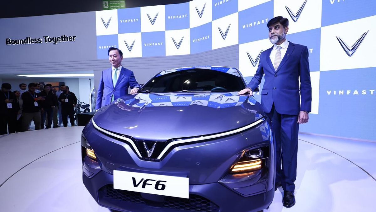 VF6 and VF7 Electric SUVs Launch