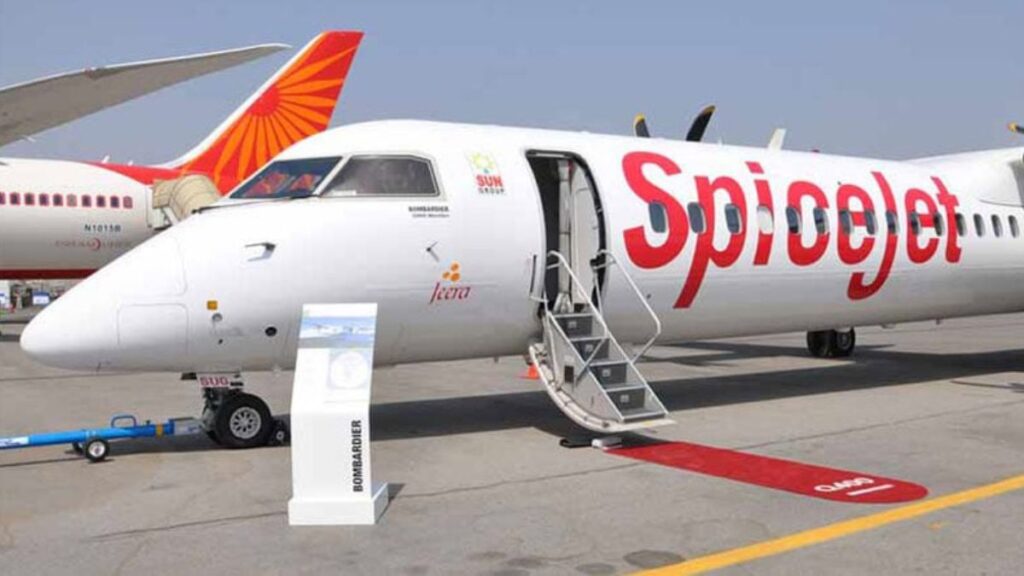 SpiceJet Plane Safely Lands