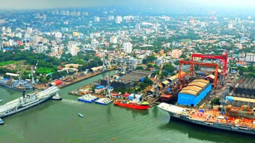 Cochin Shipyard Signs