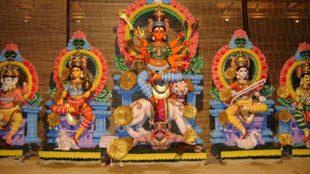 Shubho Mahalaya 2025: 7 Powerful Traditions to Celebrate