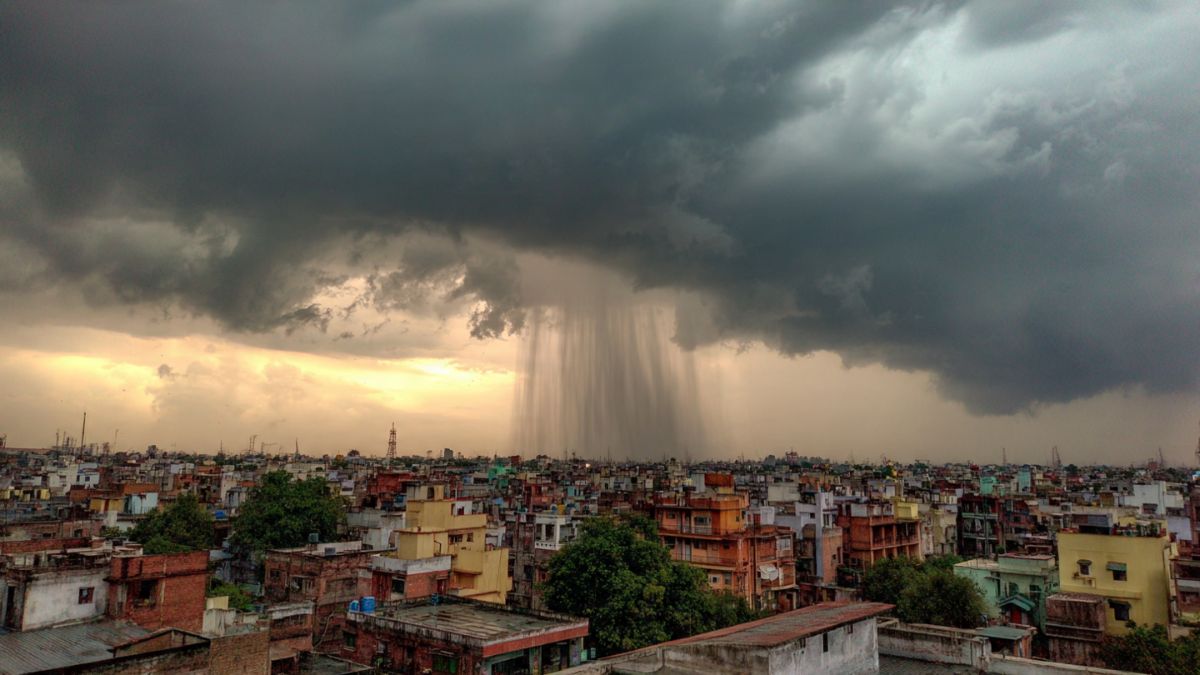 Delhi Rain Alert 5 Powerful Signs of Cool Relief