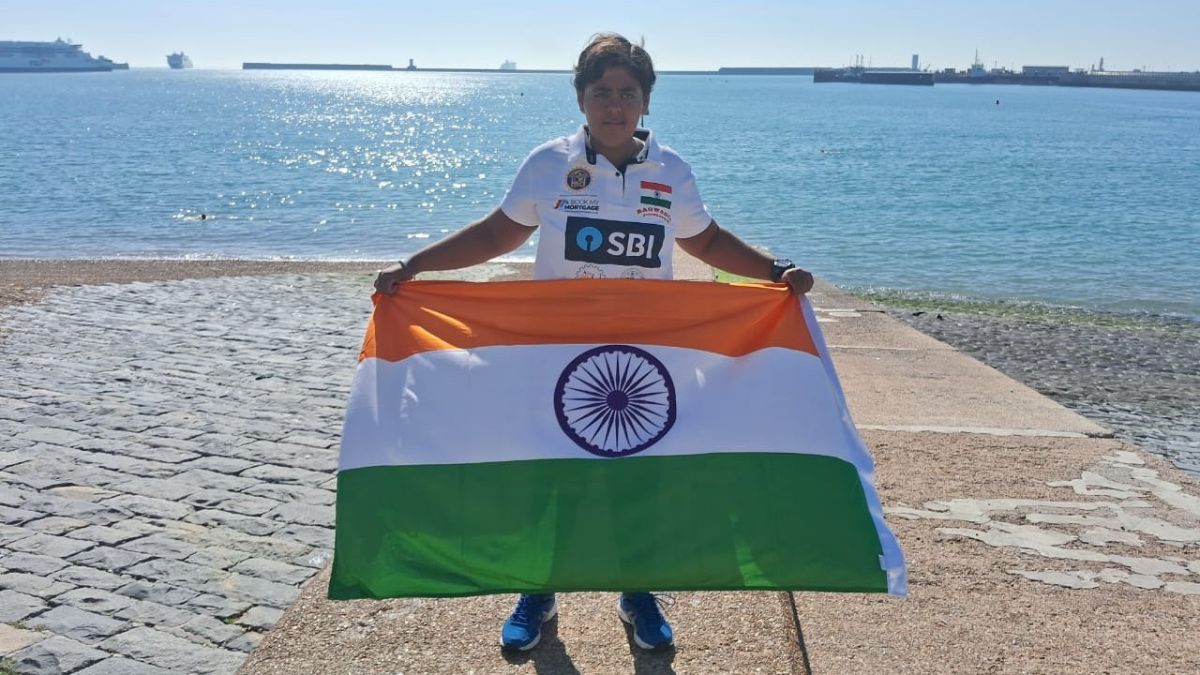 Jiya Rai: Youngest & Fastest Female Para Swimmer Conquers English ...