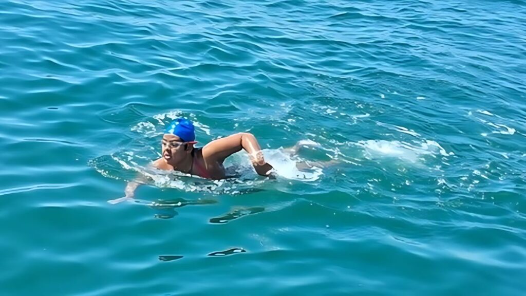 Jiya Rai 16-Year-Old Hero Breaks 2 World Swim Records