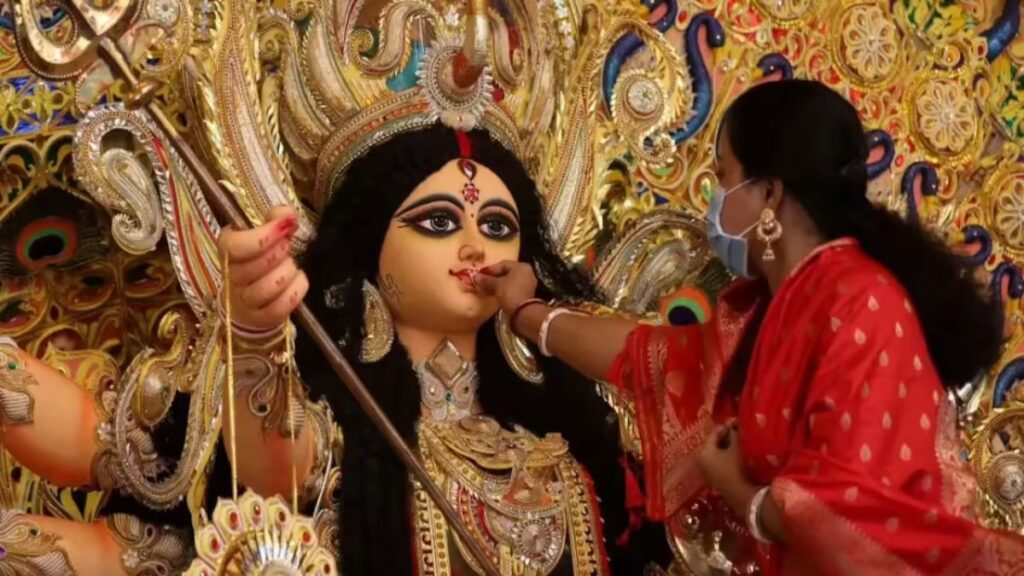 Vijaya Dashami 2025 7 Powerful Traditions & Legacy
