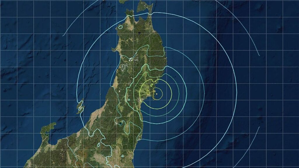 Japan Northern Coast Shaken 6.9 Quake, Powerful Recovery