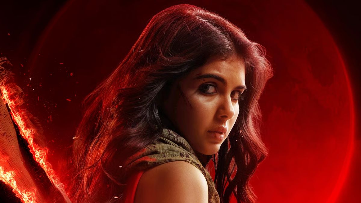 Powerful 5-Star Glow Kalyani Priyadarshan’s Lokah Comeback