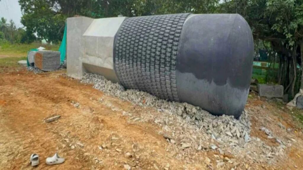 World’s Largest Shivalinga Journey 33-Foot Wonder