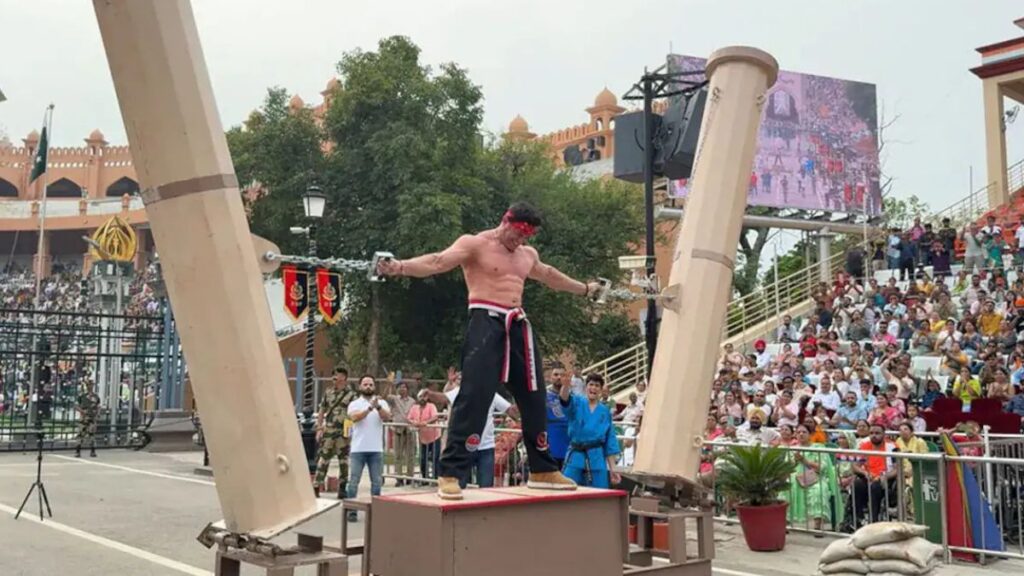 Vispy Kharadi Shattered Records with the Legendary Pillars of Hercules